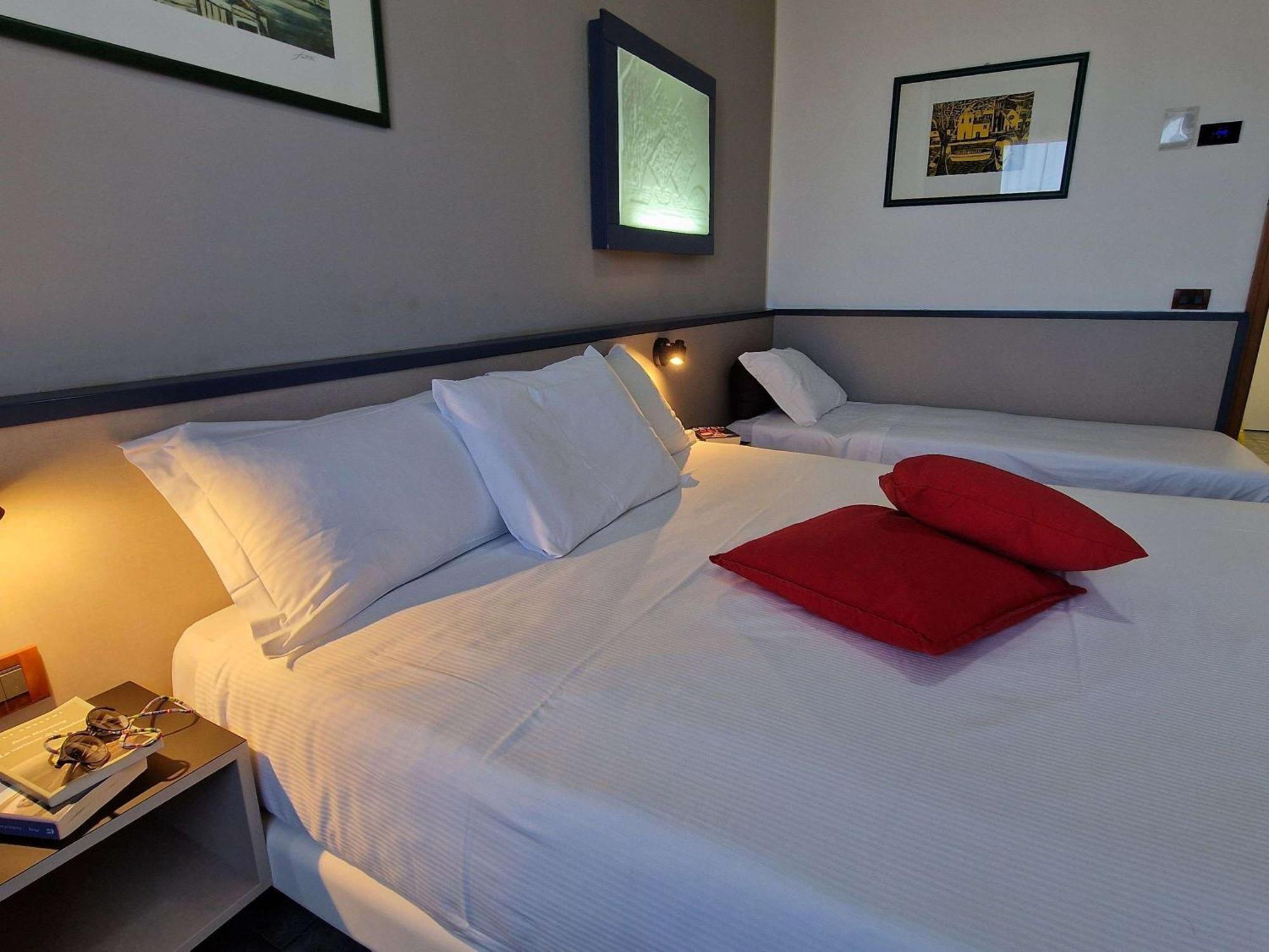 Ibis Styles Palermo President Hotel Luaran gambar